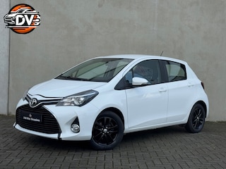 Toyota Yaris 1.0 VVT-i Aspiration AIRCO CAMERA LMV ELEK PAKKET