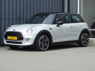 Mini Cooper 1.5 Business AUTOMAAT | LED