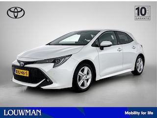 Toyota Corolla 1.8 Hybrid Dynamic ACC | PDC v+a | Stoel en stuurverwarming | Aut. inparkeren | QI | Camera |