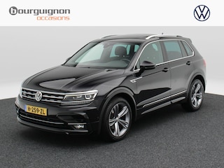 Volkswagen Tiguan 1.5 TSi 150 Pk Automaat R-Line | Stoelverwarming | Panorama dak | Camera | Carplay | Adaptive Cruise | 19 Inch | 90.811 Km !!