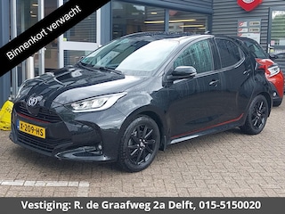 Toyota Yaris 1.5 Hybrid Black Edition | Apple Carplay & AndroidAUTO | Camera | Privacy Glass |