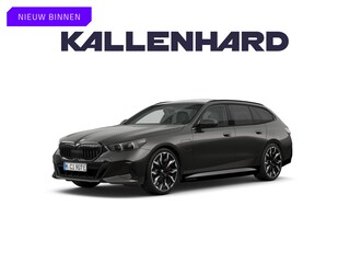 BMW 5-serie Touring 530e M-Sport Pro - Pano - Trekhaak - ACC - Head-up - Harman Kardon