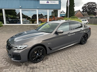 BMW 530e Business Edition Plus M-Sport Head-Up