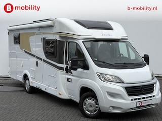 Carado T448 Automaat Bj.2017 Enkele Bedden + Hefbed TV Garage Zonnepaneel 2x Fietsendrager | Achteruitrijcamera | Cruise Control | Apple CarPlay