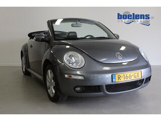 Volkswagen Beetle New Cabriolet 1.6 Trendline | STOEL-VERW | AIRCO | ELEK-RAMEN | CPV | 16'LMV | LEDER |