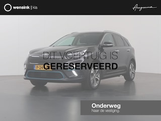 Kia Niro e-Niro ExecutiveLine 64 kWh | Schuif/Kanteldak | Lederen Interieur | Ele,verstelbare stoelen | Apple CarPlay/Android Auto | Camera | DAB | Stoelverwarming/Koeling | Stuurverwarming | Adaptieve Cruise Control |