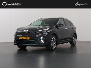 Kia Niro e-Niro ExecutiveLine 64 kWh | Schuif/Kanteldak | Lederen Interieur | Ele,verstelbare stoelen | Apple CarPlay/Android Auto | Camera | DAB | Stoelverwarming/Koeling | Stuurverwarming | Adaptieve Cruise Control |