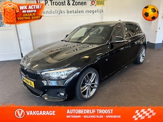 BMW 118i Edition M Sport Shadow Executive Automaat | Stoel+Stuurverwarming | Lederen bekleding | Cruise control | Climate control | Parkeersensoren | Adaptief onderstel | Navigatie