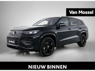 Volkswagen Tayron 1.5 eHybrid R-Line Edition 272 PK Plug-in hybrid | Harman Kardon | Panoramadak | Head-Up display | 360 Camera | Dodehoeksensoren | Navigatie | Apple Carplay | Android Auto | Stoelverwarming | Keyless access | Ruiten getint | Stuurverwarming | IQ Lights |