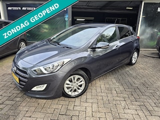 Hyundai i30 1.6 GDi GO! 2016 | 2E EIGENAAR | 12MND GARANTIE | NAVI | CAMERA | CRUISE |