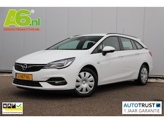 Opel Astra Sports Tourer 1.2 Business Executive 110PK Navigatie Achteruitrijcamera Climate Cruise Control