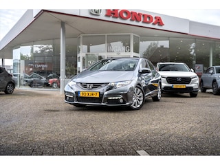 Honda Civic 1.8 GT automaat 5 deurs | NL auto | All Season banden | Climate control | Cruise control | Navi | Achteruitrijcamer | Licht/regensensor |