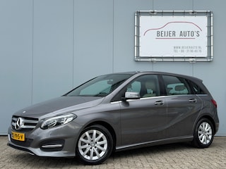Mercedes-Benz B-klasse 180 Ambition Automaat Navigatie/Trekhaak/Camera.