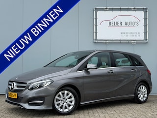 Mercedes-Benz B-klasse 180 Ambition Automaat Navigatie/Trekhaak/Camera.