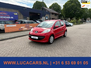 Peugeot 107 1.0-12V XS AIRCO + NIEUWE APK!