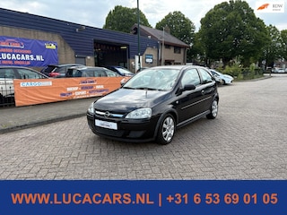 Opel Corsa 1.2-16V Silverline AIRCO + NIEUWE APK!
