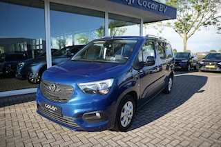 Opel Combo 1.2 Turbo Innovation XL 7pers, Trekhaak, Carplay, Automaat