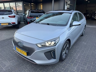 Hyundai Ioniq Premium EV PANO ACC LEER CAMERA VOL ORIG NL NAP