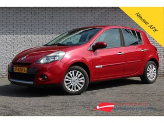 Renault Clio 1.2 TCE 100 5-DRS Collection | Trekhaak | PDC | Cruise | NAVI | Airco