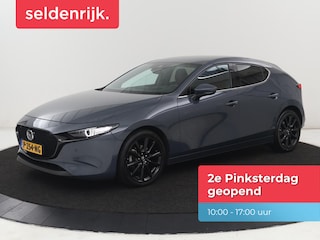 Mazda 3 2.0 e-SkyActiv-X M Hybrid 186 Luxury | Dieprood leder | 360 Camera | Head-Up | Stoelverwarming | Adaptive cruise | Memory | Carplay | Navigatie | Keyless | Full LED | Stuurverwarming