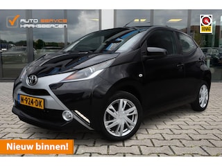 Toyota Aygo 1.0 VVT-i x | Camera | Lichtmetaal |