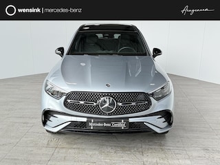Mercedes-Benz GLC 300e 4MATIC Sport Edition | AMG | Panoramaschuifdak | Premium pakket | Nightpakket | 360° camera | Dodehoekassistent | DIGITAL LIGHT |