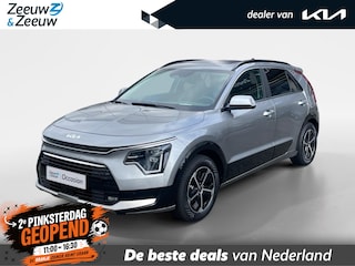Kia Niro 1.6 GDi DynamicPlusLine | Cruise Control | Climate Control | Camera | Open Dak | Stoelverwarming | Stuurverwarming | All Season Banden | Trekhaak |