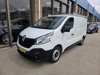 Renault Trafic dCi Comfort Airco Cruisecontrol Imperiaal Parkeersensors Camera