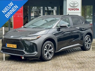 Toyota bZ4X Dynamic 71 kWh EL- STOEL 360 CAMERA STOEL/STUURVERW APPLE/ANDROID BLIND SPOT EL-ACHTERKLEP NL-AUTO CLIMA PARK-SENSOREN AD-CRUISE 4S-BANDEN