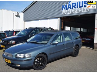 Volvo V70 2.3 T-5 Automaat & Leer 250 pk