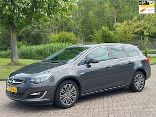 Opel Astra Sports Tourer 1.4 Turbo Design Edition/AIRCO/CRUISE/NAVI/PARKEERSENS ACHTER/TREKHAAK