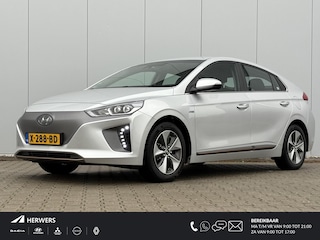 Hyundai Ioniq Comfort EV / SOH 100% / Airco / Automaat / Stoelverwarming / All Season banden / Apple Carplay/Android Auto / Navigatiesysteem full map /