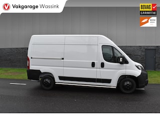 Peugeot Boxer 2.2 BlueHDi 140 S&S L2H2 3.3t Euro 6 Nieuwe registratie 2024/ GEEN BPM/ L2H2/ achteruitrijcamera verzwaard verenpakket, pakket City plus