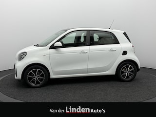 Smart Forfour Comfort PLUS 18 kWh SOH 93,1% | Panoramadak | Leer | Stoelverwarming | Camera | 18000KM