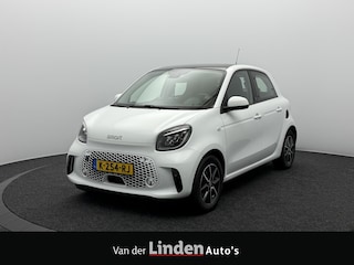 Smart Forfour Comfort PLUS 18 kWh SOH 93,1% | Panoramadak | Leer | Stoelverwarming | Camera | 18000KM