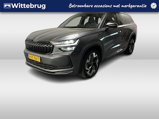 Skoda Kodiaq 1.5 TSI PHEV Sportline Business / AUTOMAAT/ GARANTIE TM 07-2029/ PANO/ TREKHAAK/ ACC/ STUUR+STOELVERWARM.V+A/ PARK.SENSOR.V+A/ CAMERA/ MEMORY SEAT/ DODEHOEK/ SMARTLINK/ ELEK.ACHTERKLEP/ NAVI/ DAB/ CLIMA/ 19'' LMV