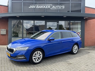Skoda Octavia Combi 1.0 e-TSI Business Edition Plus ✅ Trekhaak ✅ Getint glas ✅ Automaat ✅