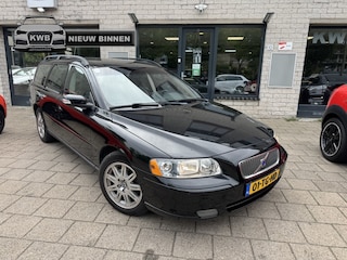 Volvo V70 2.4D Edition Leer Navi Trekhaak