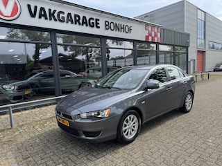 Mitsubishi Lancer Sports Sedan 1.6 Edition One AIRCO