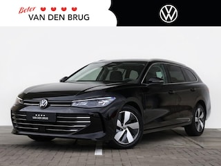 Volkswagen Passat Variant 1.5 eHybrid Business 204PK DSG | Led | Camera | trekhaak | Stoel/stuurverwarming | Side assist | Navigatie | Head-up display