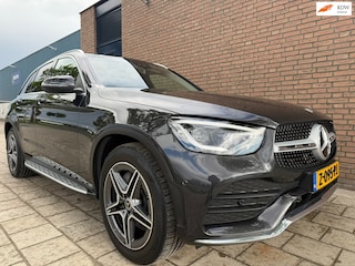 Mercedes-Benz GLC 300e 4MATIC Premium