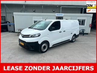 Toyota Proace 2.0 D-4D long kast inrichting
