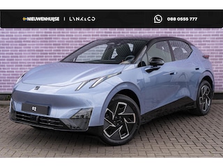 Lynk & Co 02 Core 66 kWh | Apple Carplay/Android Auto | Keyless entry | Adaptive cruise control | Achteruitrijcamera | Panoramadak | 11KW lader | Stoelverwarming | Dodehoekdetectie |  Ledverlichting | 15,4 inch middendisplay