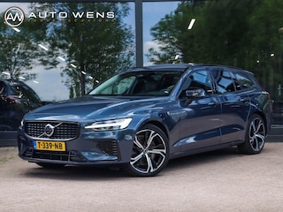Volvo V60 T6 AWD Plus Dark Pano 360 Cam Trekh. Harman Kardon 19''