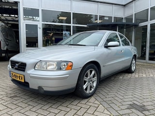 Volvo S60 2.4 Kinetic
