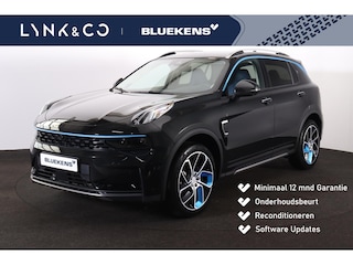 Lynk & Co 01 1.5 - Automaat - Panorama/schuifdak - Adaptieve Cruise control met stuurovername - 360º Camera - Infinity Audio by Harman/Kardon - BLIS - Stoelverwarming voor - Adaptieve LED koplampen - Geïntegreerde dashcam voor - Elektr. bedienb. achterklep - Draadloze Apple Carplay & Android Auto - Keyless Entry & drive - 20' LMV