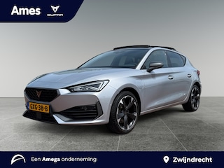 Cupra Leon 1.4 204pk e-Hybrid Adrenaline Glazen schuif/kanteldak | Petrol Blue leather seats | Achteruitrijcamera