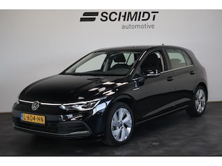 Volkswagen Golf 1.5 eTSI Style DSG | Alcantara | Memory | IQ Lights | Carplay