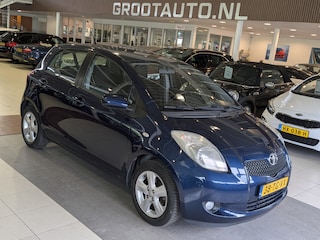 Toyota Yaris 1.3 VVTi Luna Airco, Trekhaak, Stuurbekrachtiging
