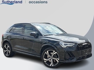 Audi Q3 45 TFSI e S Edition 245 PK | Panoramadak |  Sonos | Camera | Alcantara bekleding | Stoelverwarming